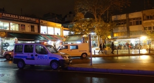 22 Yaşındaki Kadın Yol Ortasında Bıçaklandı