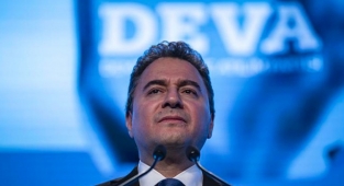 Babacan: Gezi'de Bakanların Hemen Hemen Tamamı Erdoğan'ı Uyardı