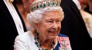 Barbados, Kraliçe Elizabeth'i Tanımayacak