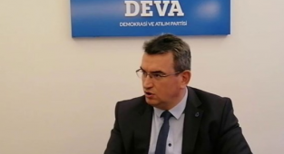 DEVA Kurucusu Metin Gürcan 'Casusluk' İddiasıyla Gözaltına Alındı