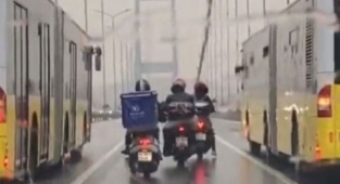 İstanbul'da Motosiklet ve Elektrikli Scooter Kullanımı Kısıtlandı
