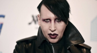 Marilyn Manson'ın Evine Polis Baskını