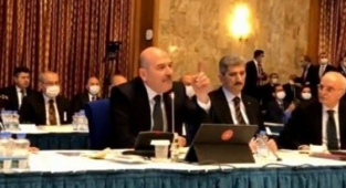 Soylu, CHP'li Vekilin Annesine Küfür Etti İddiası