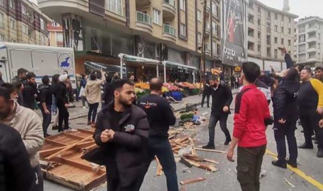Uçan Çatının Altında Kalan 2 Kişi Hayatını Kaybetti