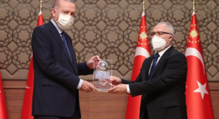 Abdulkadir Selvi: Örgütlü Bazı Kesimler Sistemli Olarak Dezenformasyon Yapıyor