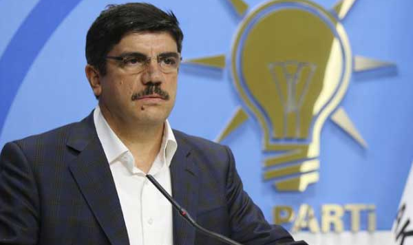 AKP Genel Başkan Danışmanı Yasin Aktay'dan Tepki Çeken Yazı