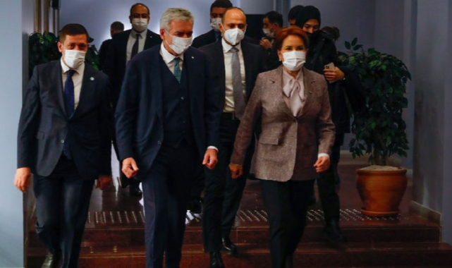Akşener'den İstanbul Sanayi Odası'na Ziyaret