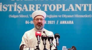 Ali Erbaş: Çocuklarımıza Evrensel Değerleri Öğretiyoruz