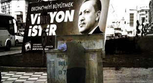 Ekonominin Kitabı: İngiliz Çift Daha Ucuza Geliyor Diye Londra'dan İstanbul'a Yemeğe Geldi