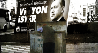 Erdoğan'ın Danışmanı: Tarih Yazıyor, Yeni Bir Dünya Kuruyoruz