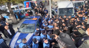 İBB Zabıtaları ve Esenler Belediyesi Zabıtaları Birbirine Girdi
