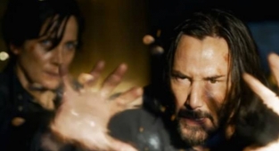 Keanu Reeves'ten 'Matrix 4' Açıklaması