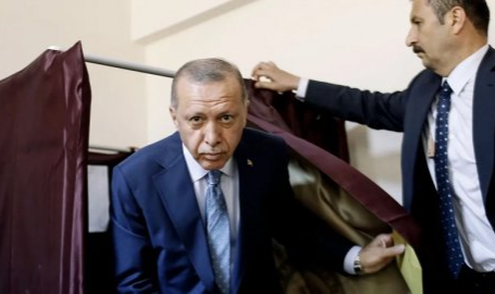 Mehmet Ali Kulat: Türkiye Baskından da Baskın Bir Seçim Görebilir