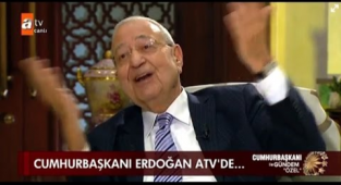 Mehmet Barlas: Muhalefet Anlamsız Mitinglerle Vakit Kaybediyor