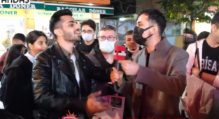 'Nerede Bir Ayyaş Görsem CHP'ye Oy Veriyor' Diyen Mürteci Pudra Şekeri Sorusunu Duyunca Kaçtı