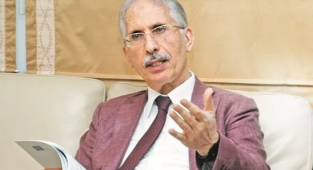 Özer Sencar: MHP Baraj Altı Kalmaz, Baraj 7'ye Düşerse Hiç Kalmaz