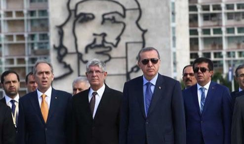 TL Kredi Çekmek İçin 'Döviz Almayacağım' Taahhütnamesi İmzalama Şartı