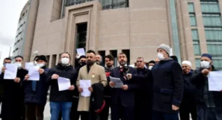 15 Temmuz Platformu'ndan Sezen Aksu Açıklaması: Beyinlerine Sıkacağız