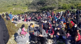 500'e Yakın Yasa Dışı Göçmen İzmir'de Yakalandı: Avrupa'ya Gideceklerdi