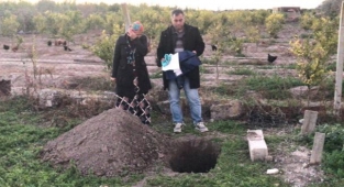 Adana'da Bir Bebek Gömülmek Üzereyken Ağlamaya Başladı