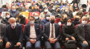 AKP İlçe Teşkilatı MEB'e Bağlı Okulda Toplantı Yaptı