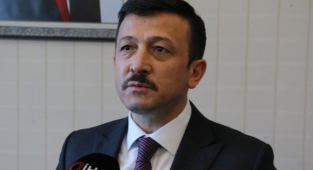 AKP'li Dağ: 'Barınamıyoruz' Diyen Öğrencileri Allah'a Şükür Görmüyoruz