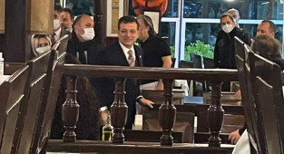 AKP'lilerin 'İmamoğlu Balık Restoranında' Yalanı: Eski Fotoğrafı Yeni Gibi Paylaştılar