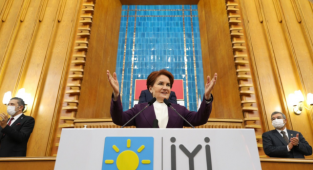 Akşener: Cemaat Yurtlarını Başka 15 Temmuzlar Olmasın Diye Kapatacaksın