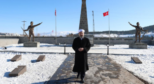 Ali Erbaş: Dedem Sarıkamış'ta Açlıktan Çarıklarını Yemiş