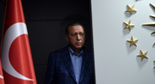 Barlas: Erdoğan'ın Seçilememe İhtimalini Düşünmek Bile İstemiyorum