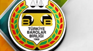 Bekçiler Bir Avukatı Darbetti