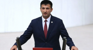 Çelebi ve İki İsim Memleket Partisi'ndeki Görevlerinden İstifa Etti