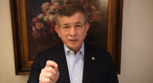 Davutoğlu'ndan Kazakistan Açıklaması