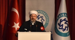 Diyanet İşleri Başkanı Ali Erbaş: Kapitalizmin Olduğu Yerlerde Aydınlık Yok