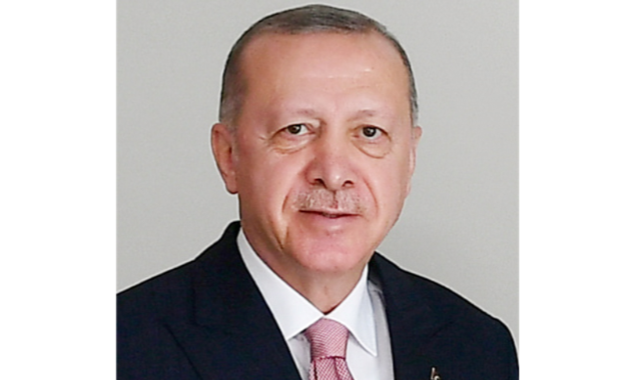 Erdoğan'dan Kılıçdaroğlu'na: Muhtarlarla Nasıl Bir Araya Gelinir Sana Göstereceğim