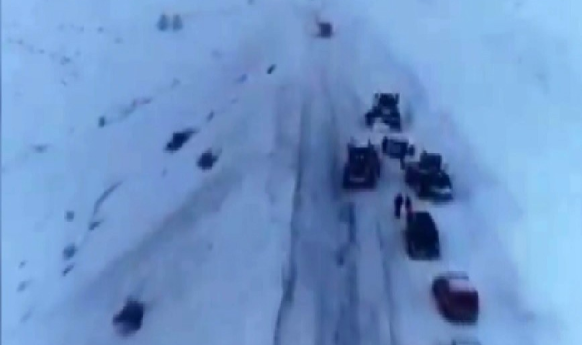 Erzurum'da Çığ: 2 Kişi Kar Altında Kaldı