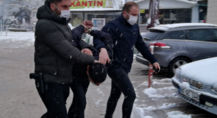 Eşini ve Kız Kardeşini Bıçaklayan Şahıs: Hatırlamıyorum