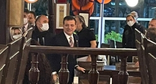 İmamoğlu Yemek Fotoğrafına İlişkin Konuştu: İstanbul'u Kaybetme Hazımsızlığı Öyle Bir Noktaya Geldi Ki