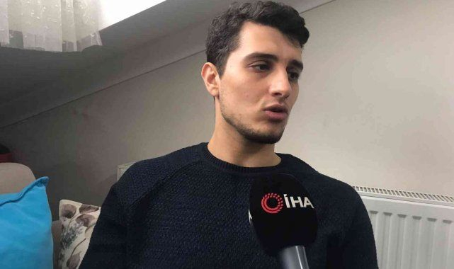 İstanbul'da 3 Afgan, 25 Yaşındaki Avukatı Bıçakladı