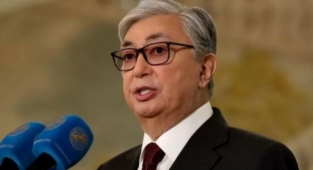 Kazak Diktatörü Tokayev Rus Kuklası KGTÖ'nün Ülkeye Gelmesini Uygun Buldu