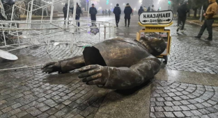 Kazak Makamları Resmi Yazışmalarda Başkent İçin 'Nur Sultan' Demeyi Bıraktı