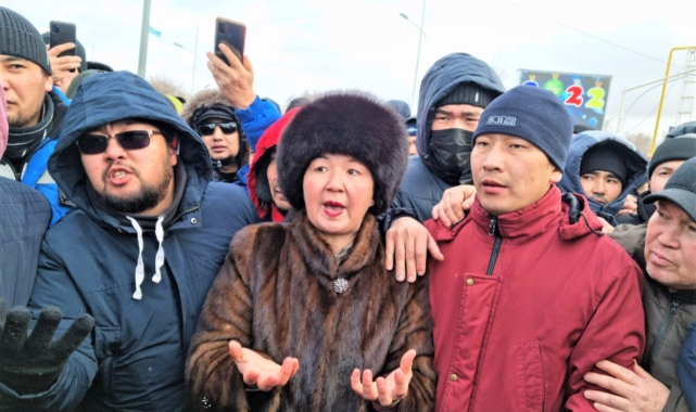 Kazakistan'da Ülke Çapında Protestolar: Çimkent, Astana ve Çimkent'te Polis Müdahalesi