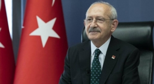 Kılıçdaroğlu: Demokrasi Olmalı ki Sabahın Köründe Gençlerin Kapılarını Polis Kırıp İçeri Girmesin