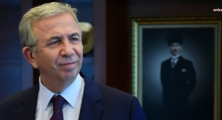Mansur Yavaş, Kar Yağışından Etkilenen Bolu'ya Yardım Gönderdi