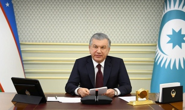 Mirziyoyev'den 'Özbekistan Kazakistan'dan Ders Almalı' Diyen Lukaşenko'ya Cevap
