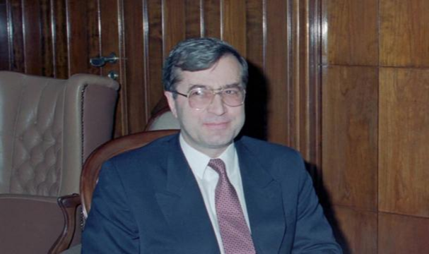 Mustafa Şentop'tan Dr. Sadık Ahmet Mesajı
