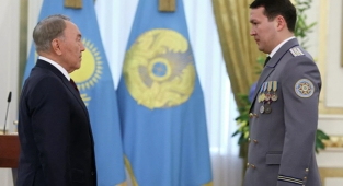 Nazarbayev'in Yeğeni, Ulusal Güvenlik Komitesi Başkan Yardımcılığı Görevinden Alındı