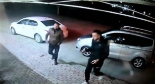 Önce Karakolda İmza Attılar Sonra Hırsızlık Yaptılar