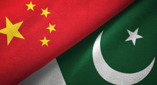 Pakistan 14 Uygur Öğrenciyi Çin'e İade Etti: Çin Öğrencileri Sınırda Katletti