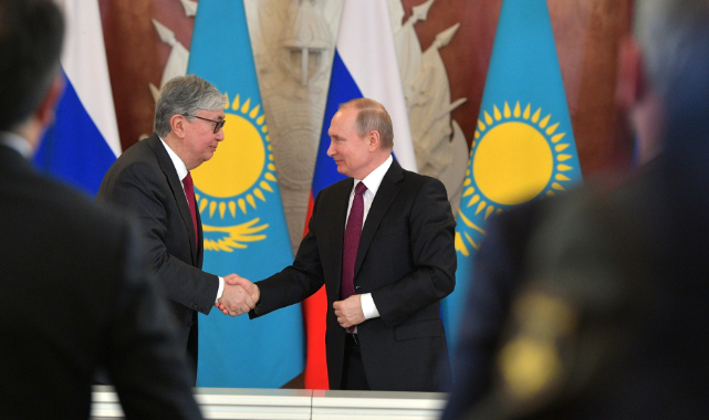 Rus Diktatörü Putin, Kazakistan'a Müdahaleye Hazırlanıyor